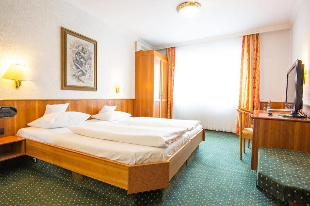Kubler Stars Hotel Karlsruhe Luaran gambar