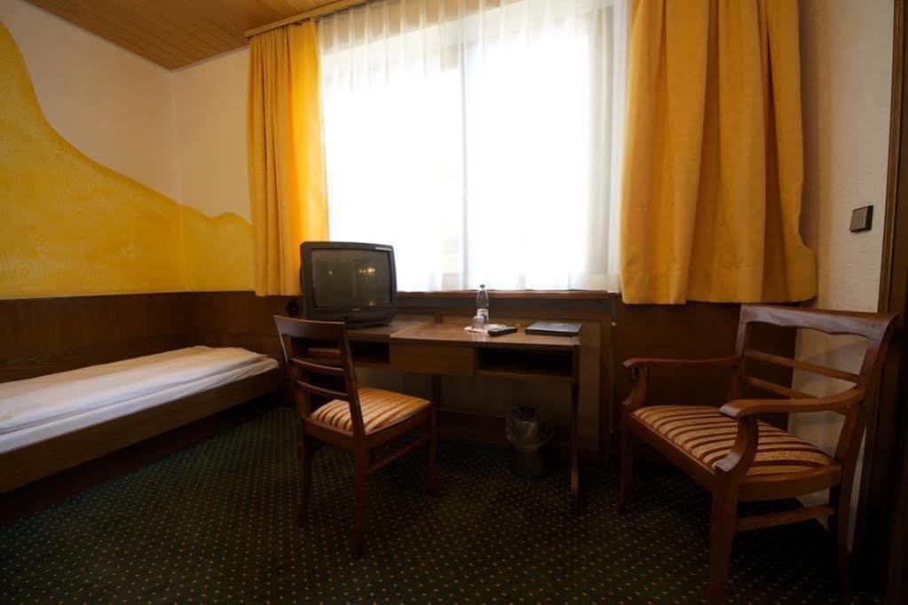 Kubler Stars Hotel Karlsruhe Luaran gambar