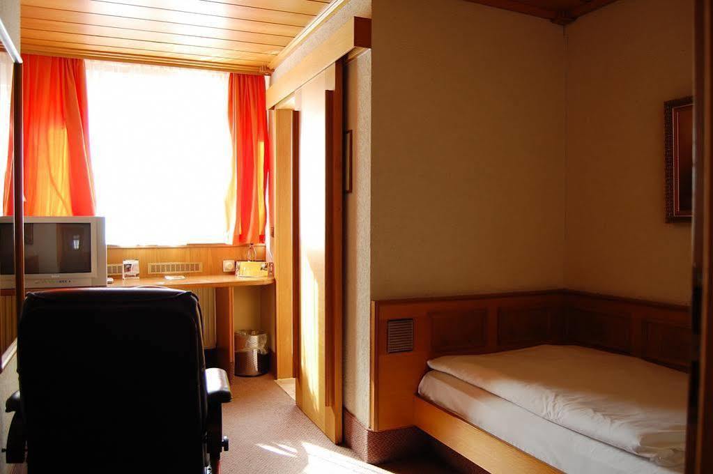 Kubler Stars Hotel Karlsruhe Luaran gambar
