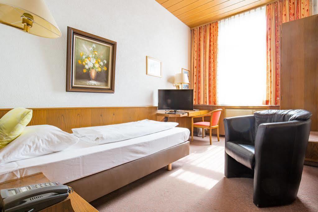 Kubler Stars Hotel Karlsruhe Luaran gambar